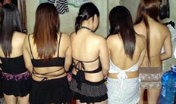  Sluts in Hanoi, Ha Noi
